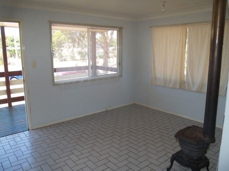 25 Mort Street, LAIDLEY QLD 4341, Laidley - Thumbnail 8