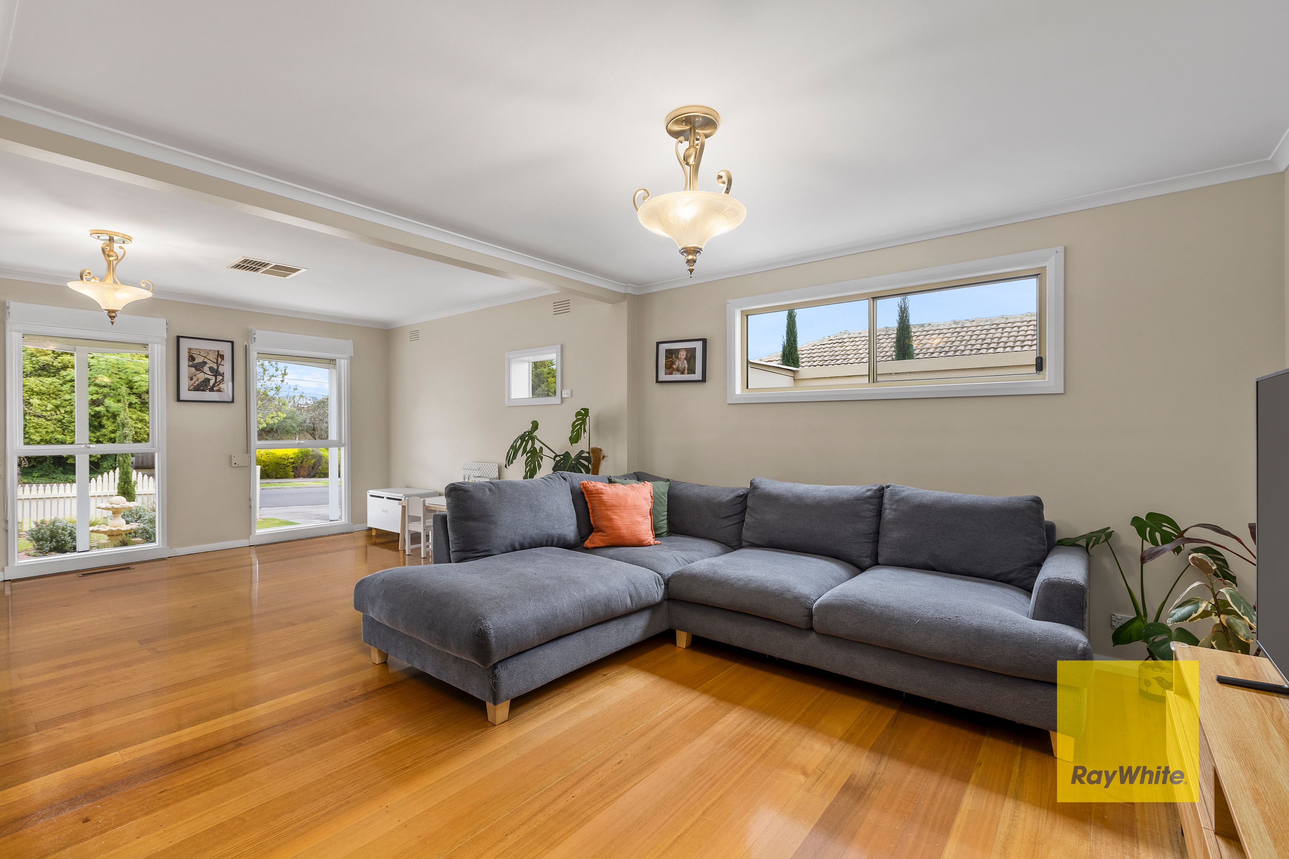 16 Polwarth Crescent, Belmont VIC 3216, Belmont - Thumbnail 2