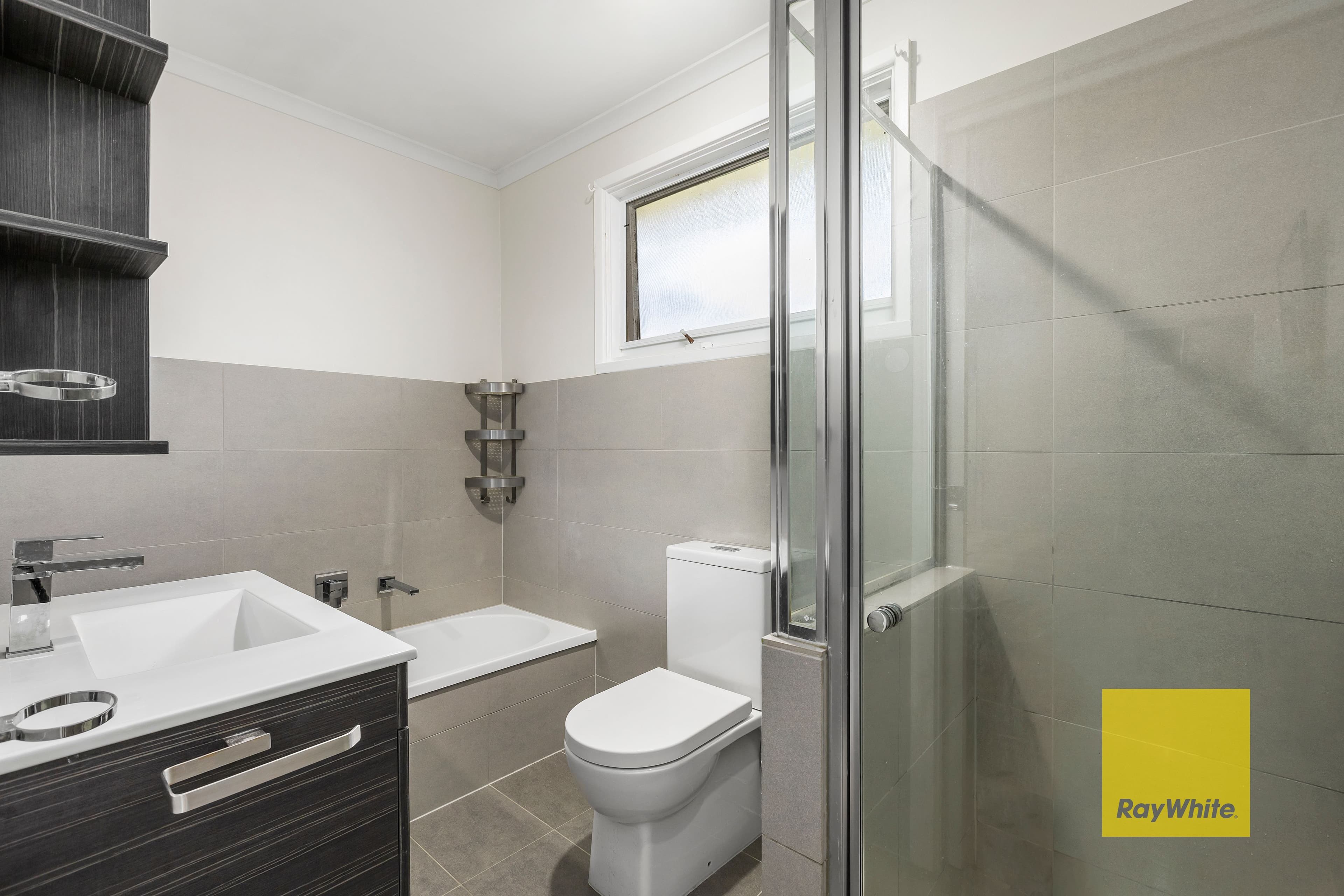 16 Polwarth Crescent, Belmont VIC 3216, Belmont - Thumbnail 7