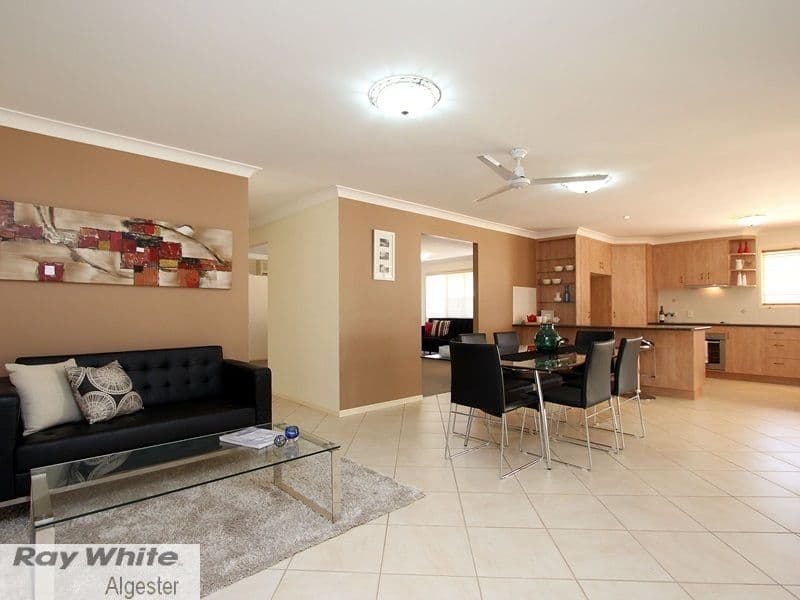3 Watarrka Drive, PARKINSON QLD 4115, Parkinson - Image 1
