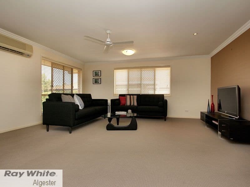 3 Watarrka Drive, PARKINSON QLD 4115, Parkinson - Thumbnail 3