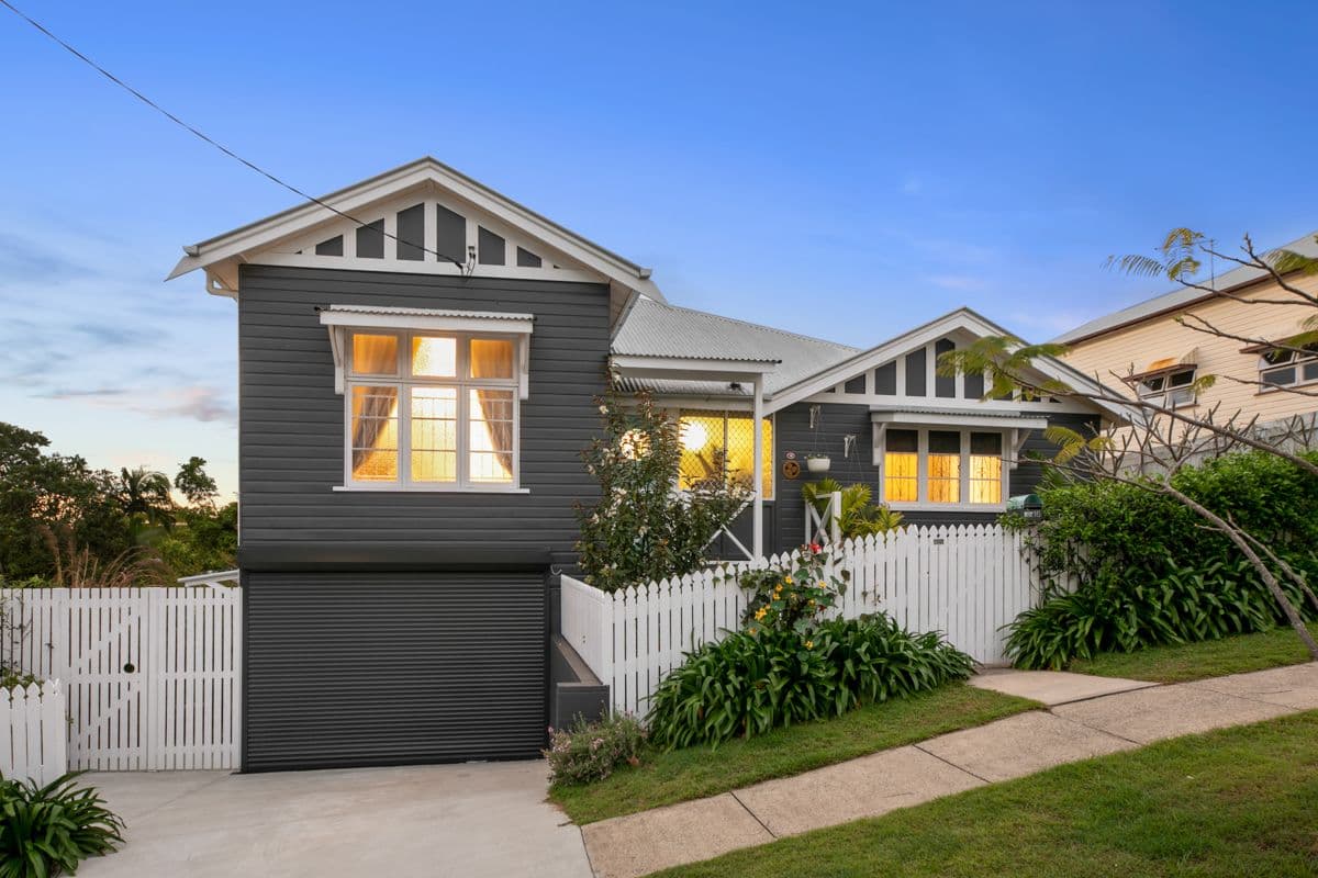16 Emily Street, Highgate Hill QLD 4101, Highgate Hill - Image 1