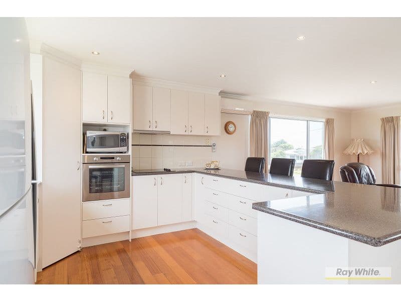 37 Sunderland Bay Road, Surf Beach VIC 3922, Surf Beach - Thumbnail 5