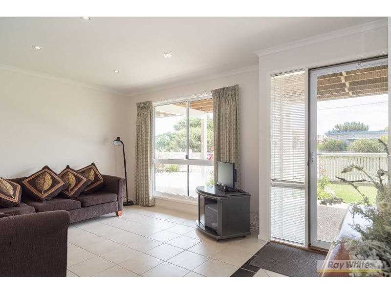 37 Sunderland Bay Road, Surf Beach VIC 3922, Surf Beach - Thumbnail 7