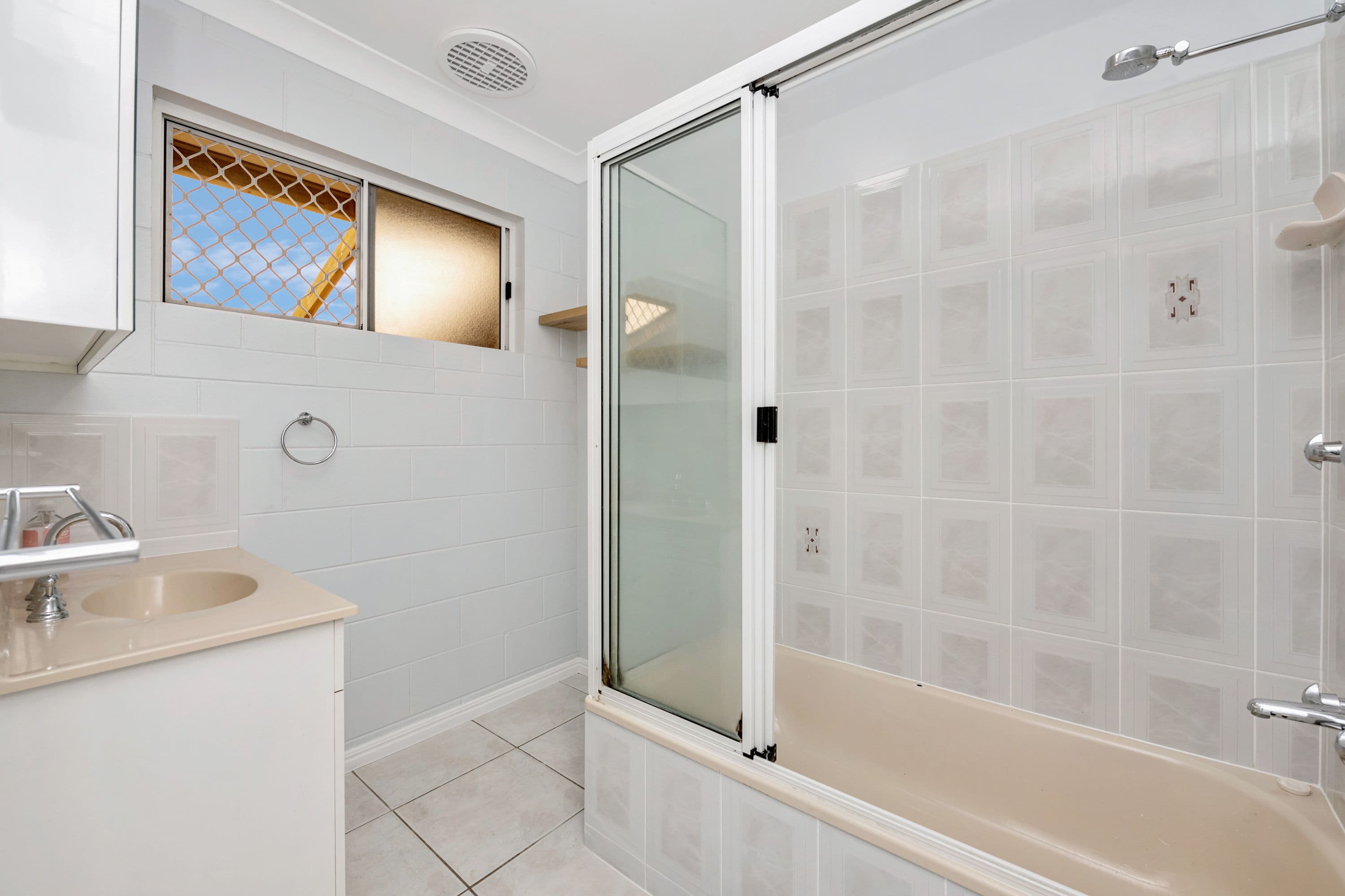 8 Jewel Court, Rasmussen QLD 4815, Rasmussen - Thumbnail 6