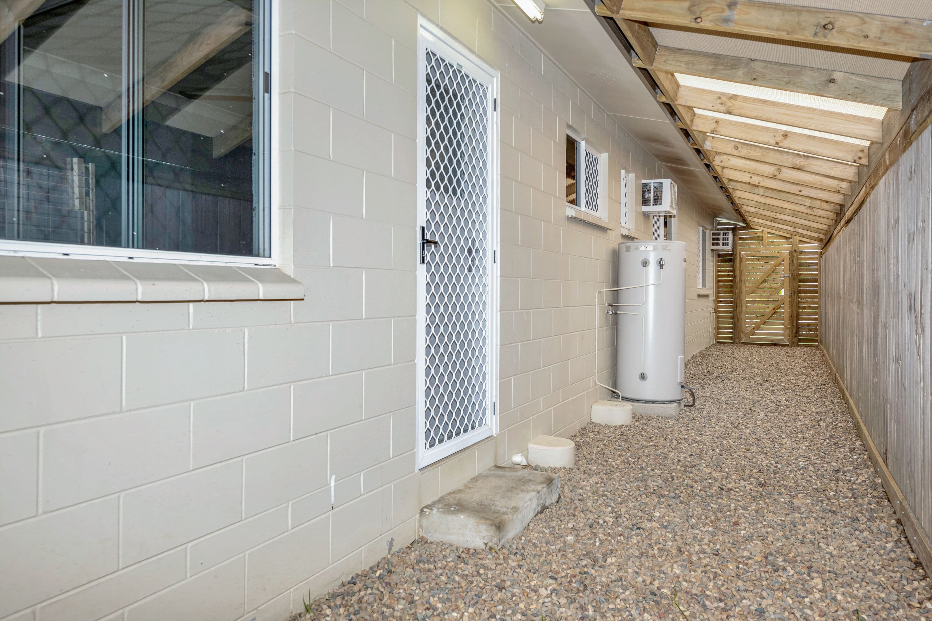 8 Jewel Court, Rasmussen QLD 4815, Rasmussen - Thumbnail 7