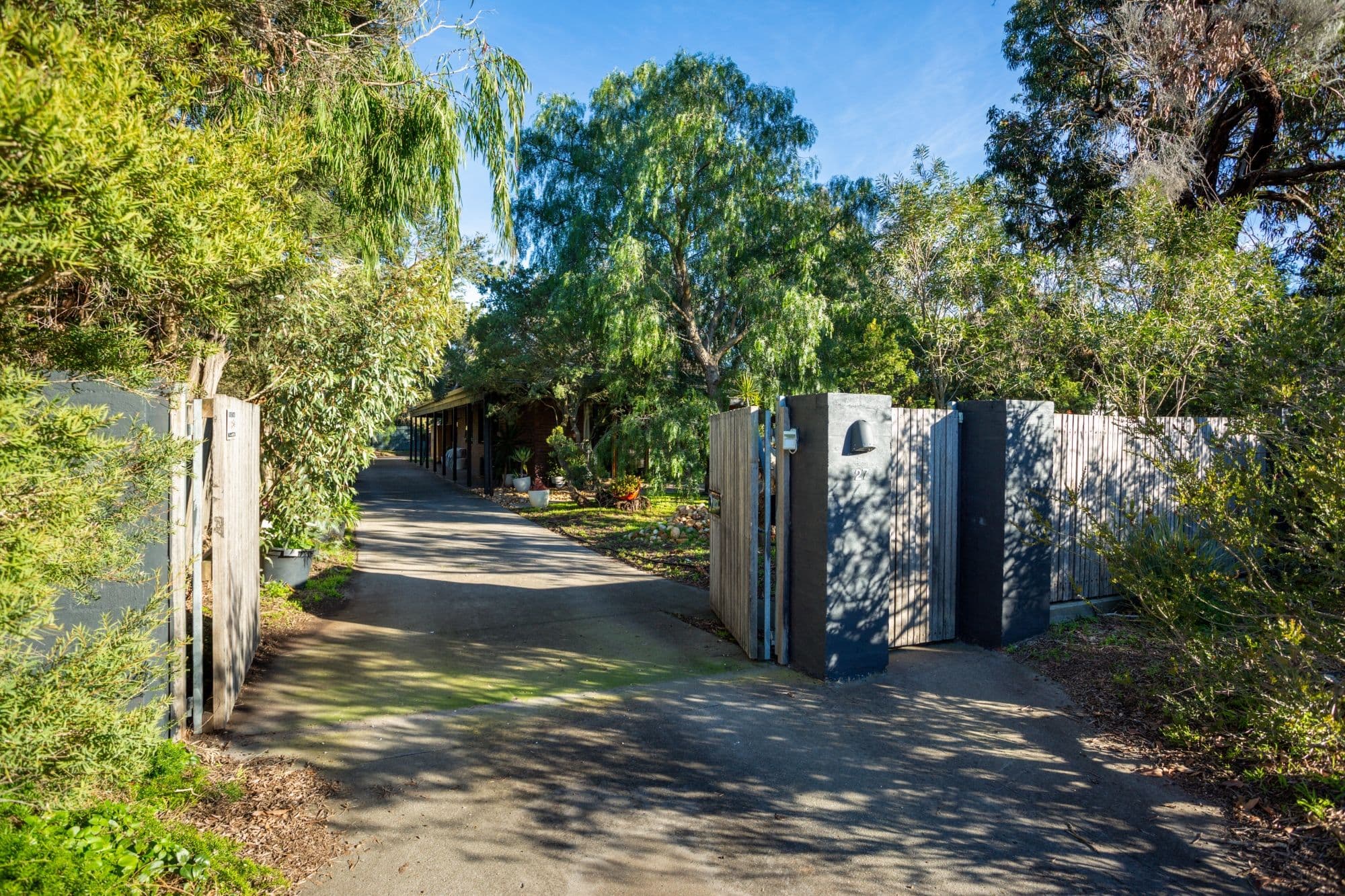 27 McAlpin Street, Tootgarook VIC 3941, Tootgarook - Thumbnail 2