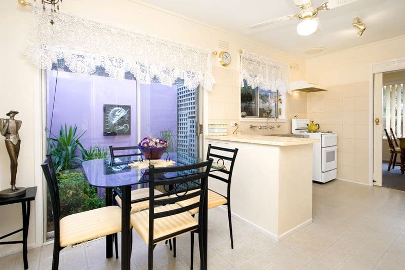 6 Norwood Court, BUNDOORA VIC 3083, Bundoora - Thumbnail 3