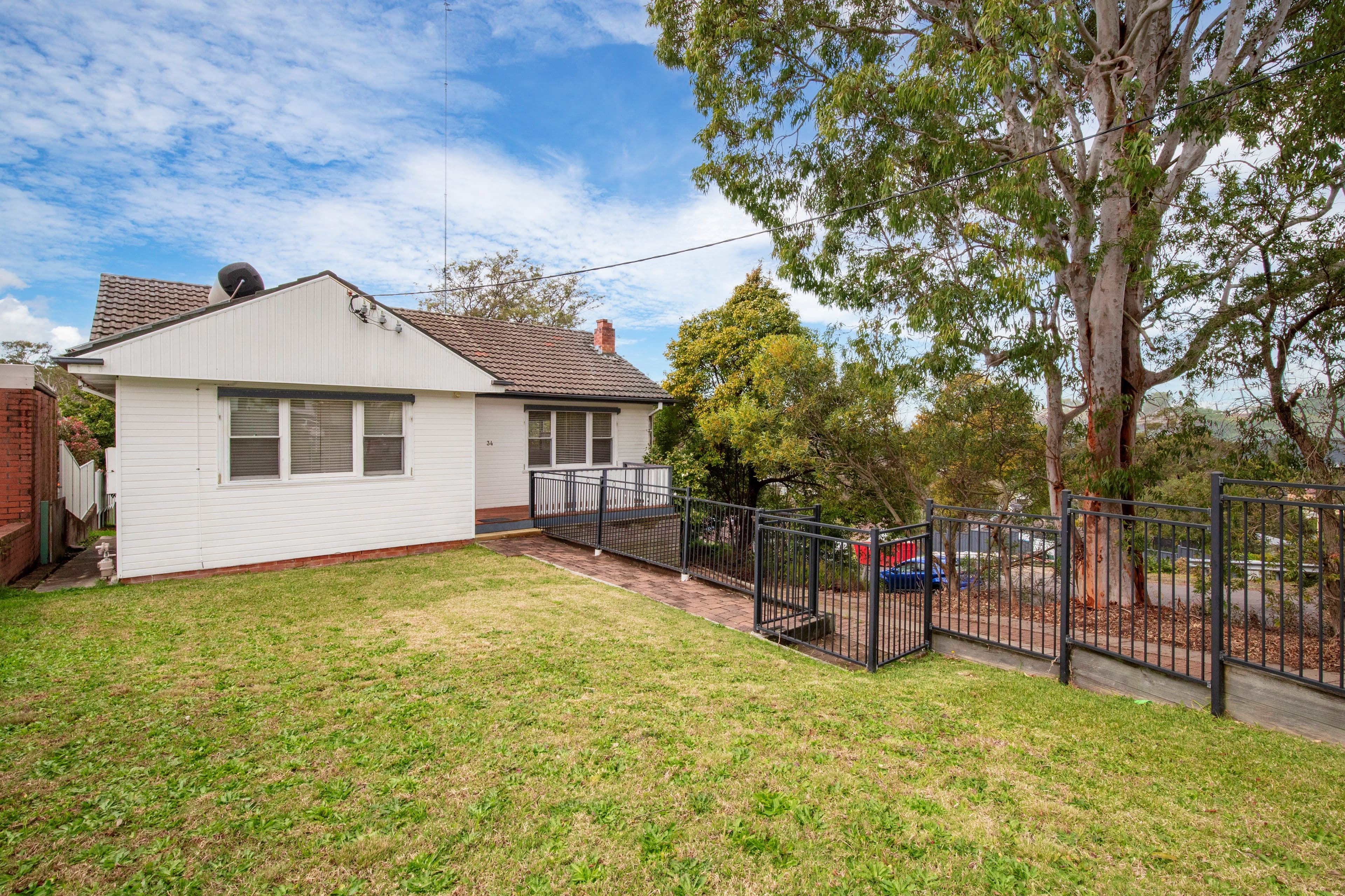 34 Algona Road, Charlestown NSW 2290, Charlestown - Image 1