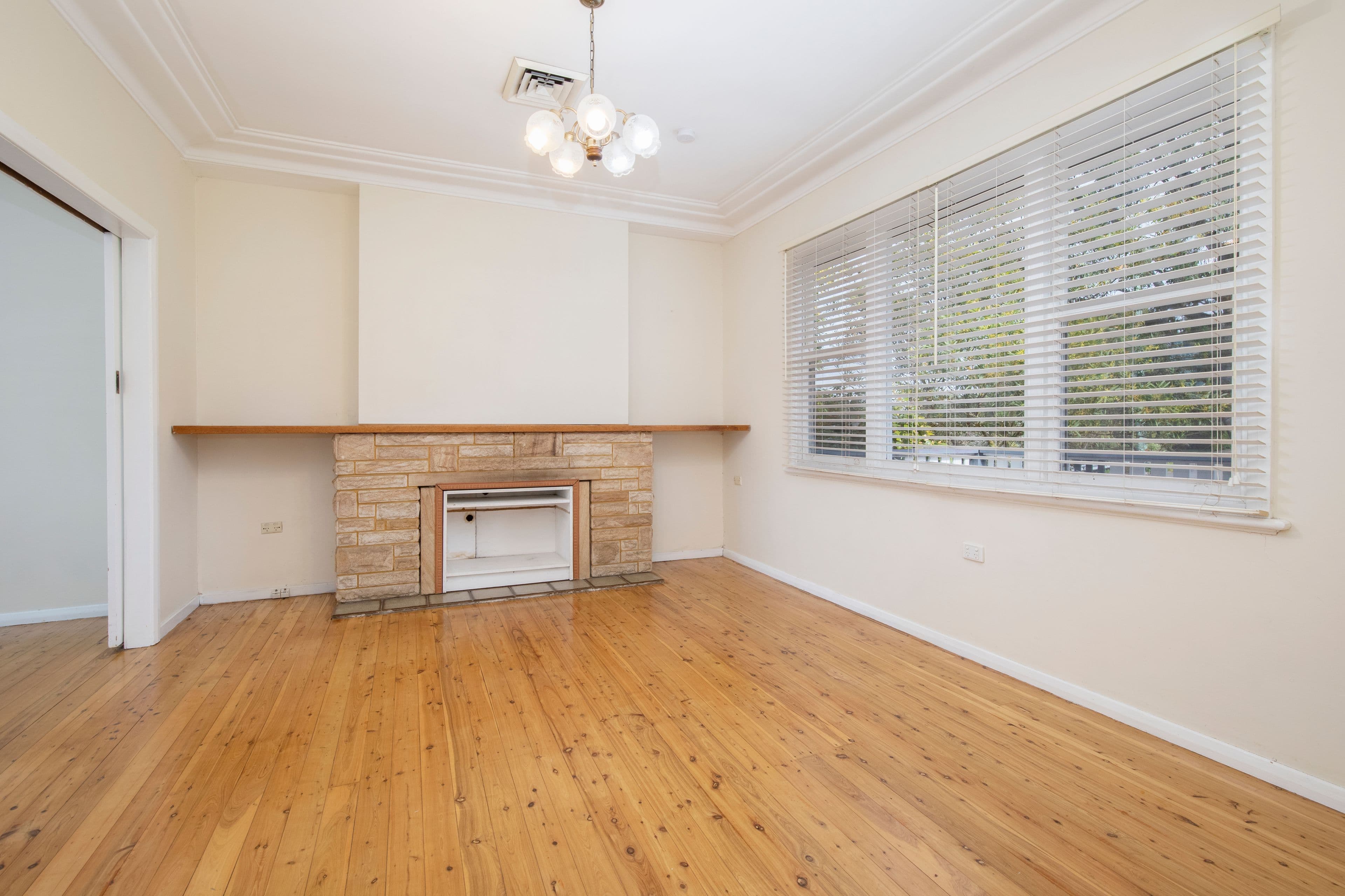 34 Algona Road, Charlestown NSW 2290, Charlestown - Thumbnail 3