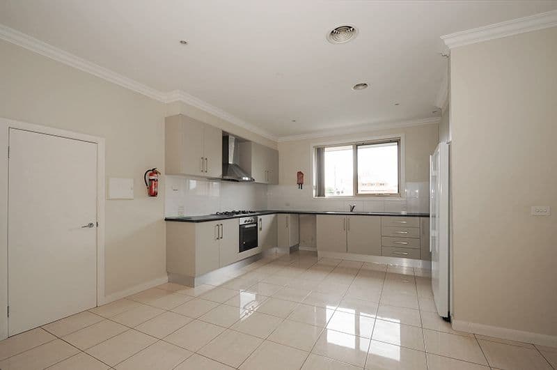 1 Batesford Road, Chadstone VIC 3148, Chadstone - Thumbnail 2