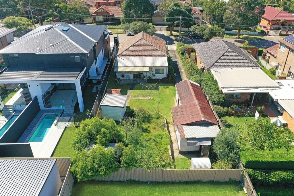 16 Noble Street, Concord NSW 2137, Concord - Thumbnail 2