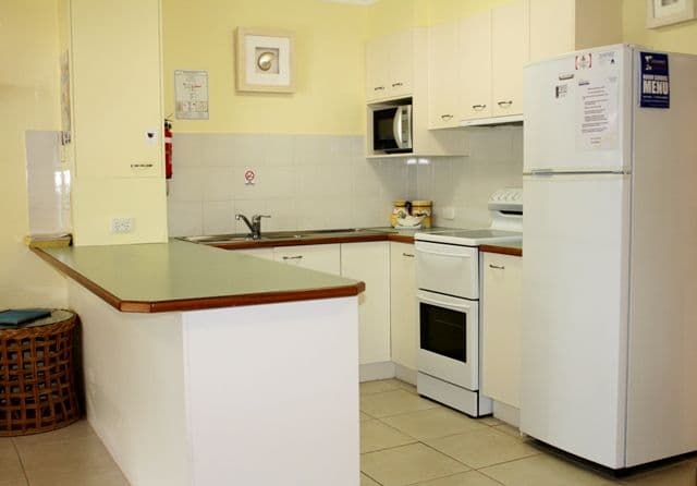 162 Noosa Parade, NOOSAVILLE QLD 4566, Noosaville - Thumbnail 2