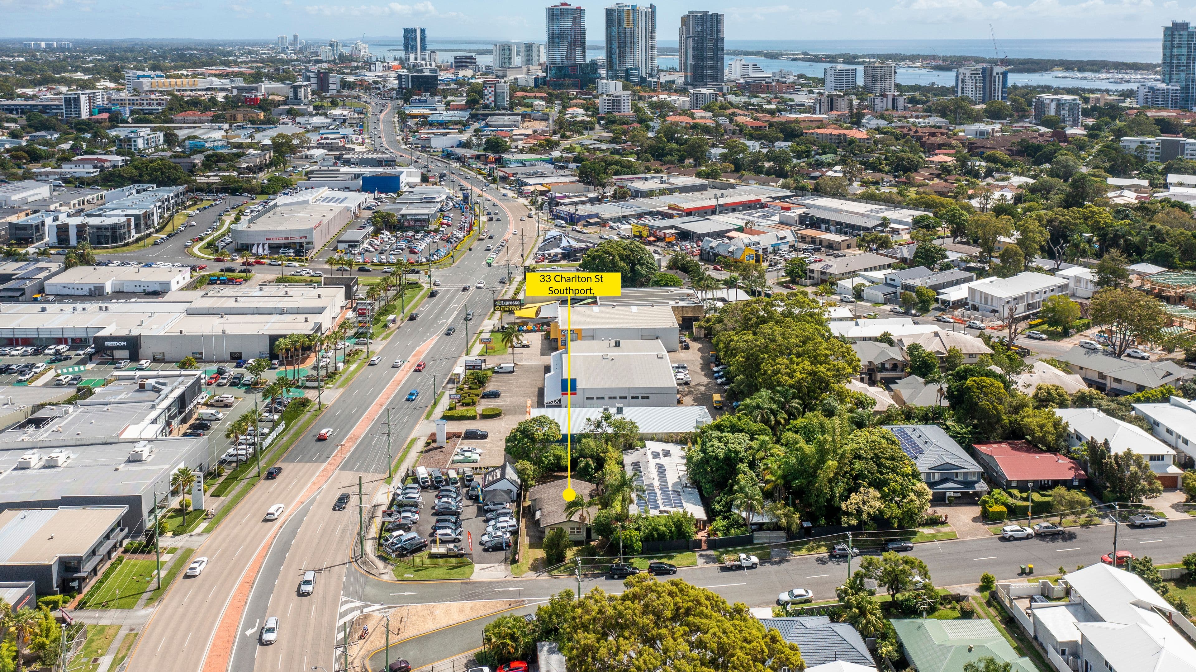 33 Charlton Street, Southport QLD 4215, Southport - Thumbnail 2