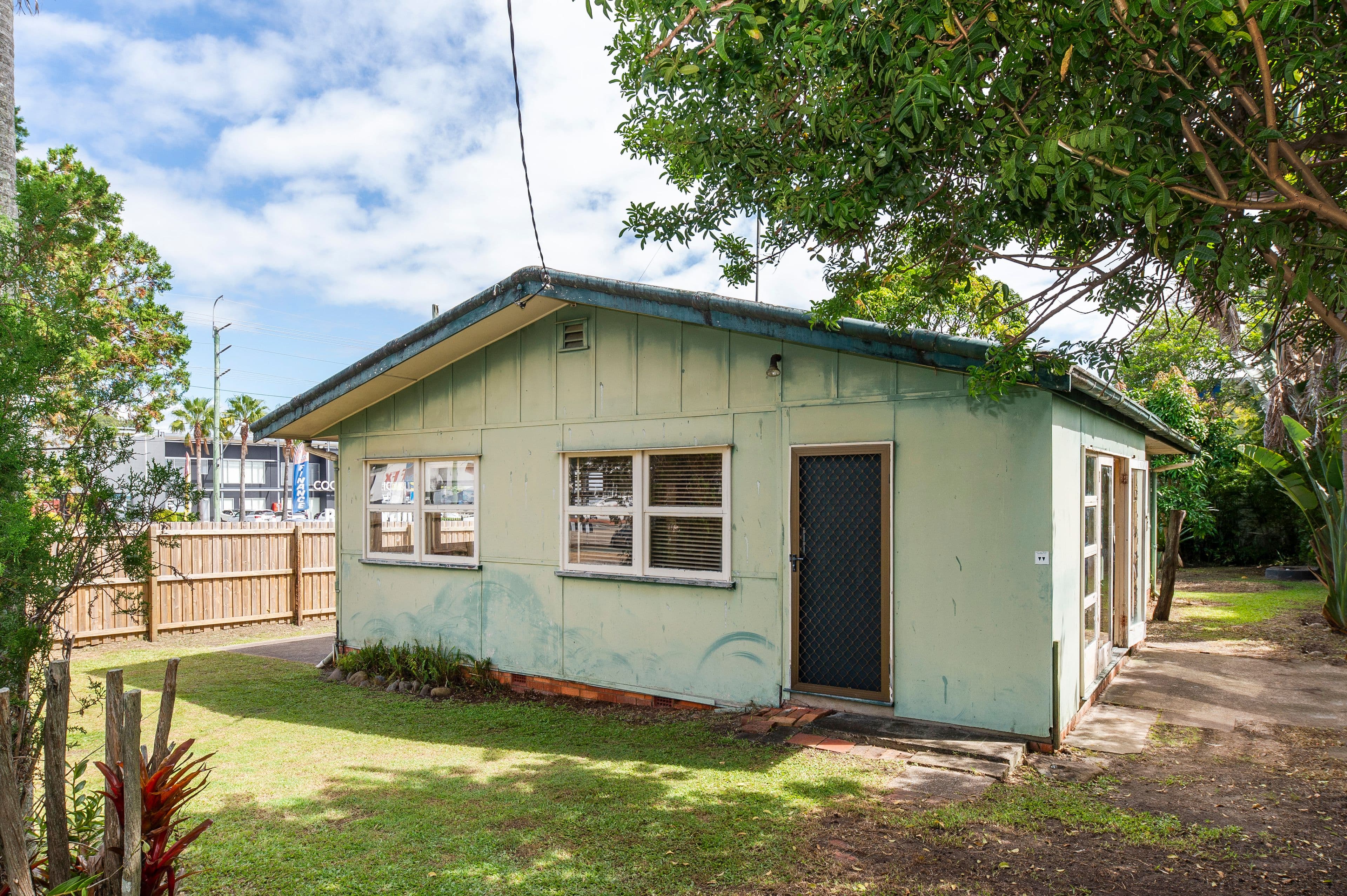 33 Charlton Street, Southport QLD 4215, Southport - Thumbnail 6
