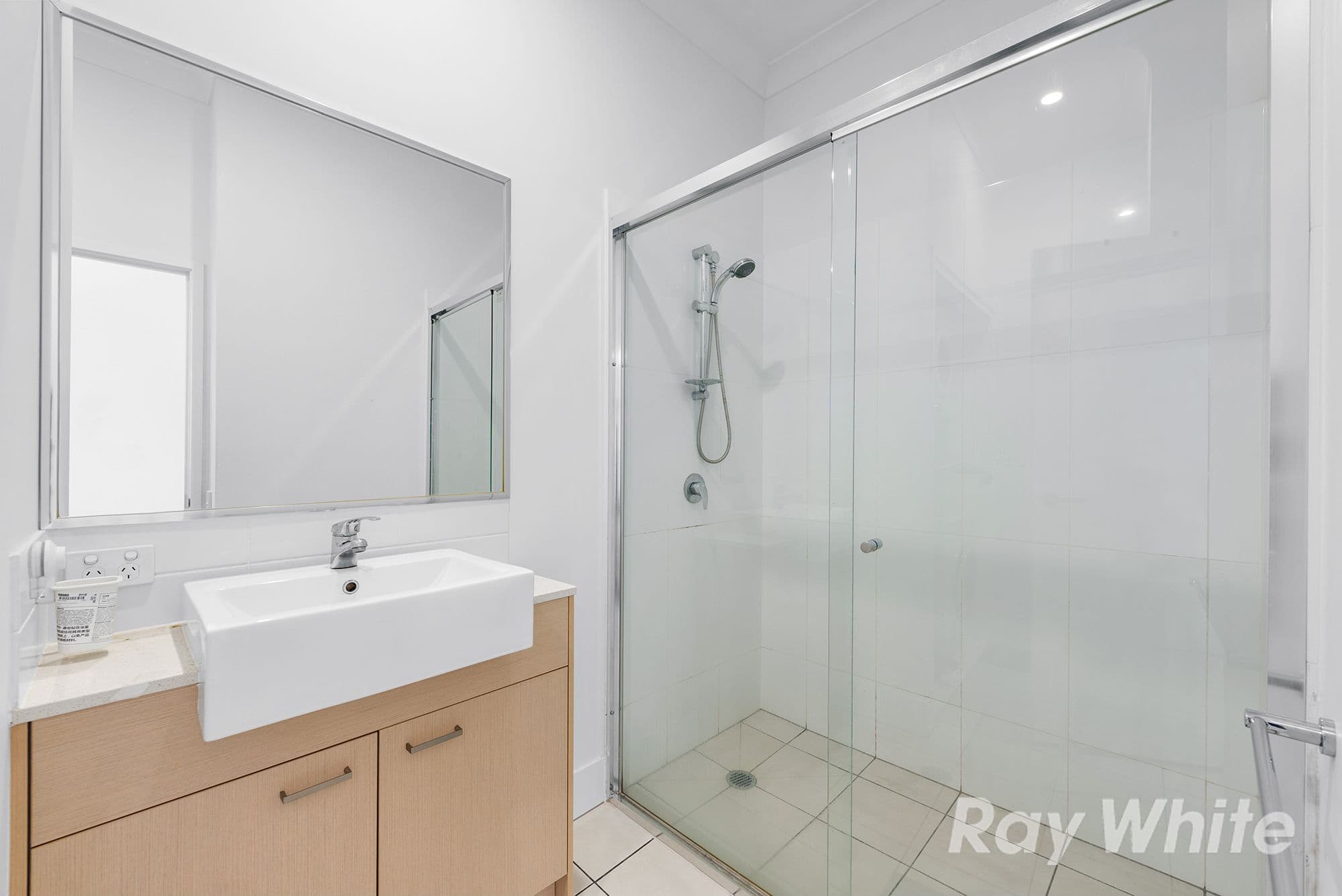33 Nundah Street, Nundah QLD 4012, Nundah - Thumbnail 7