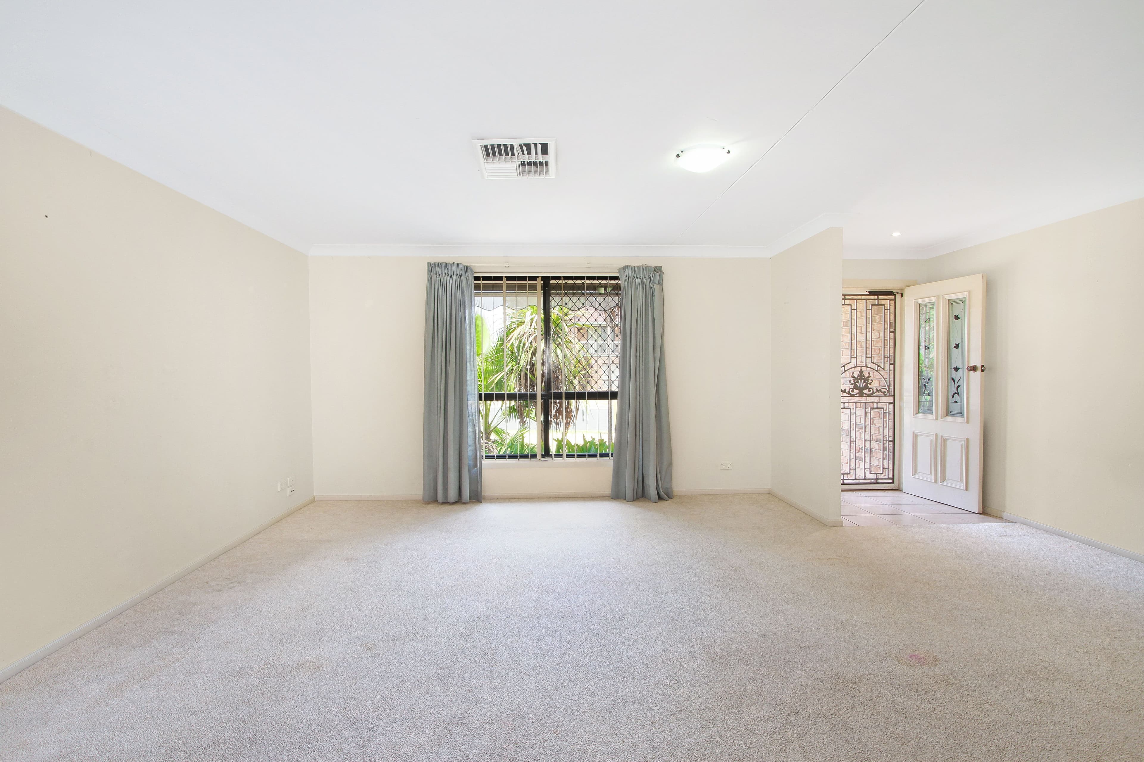 23 Illoura Street, Tamworth NSW 2340, Tamworth - Thumbnail 2