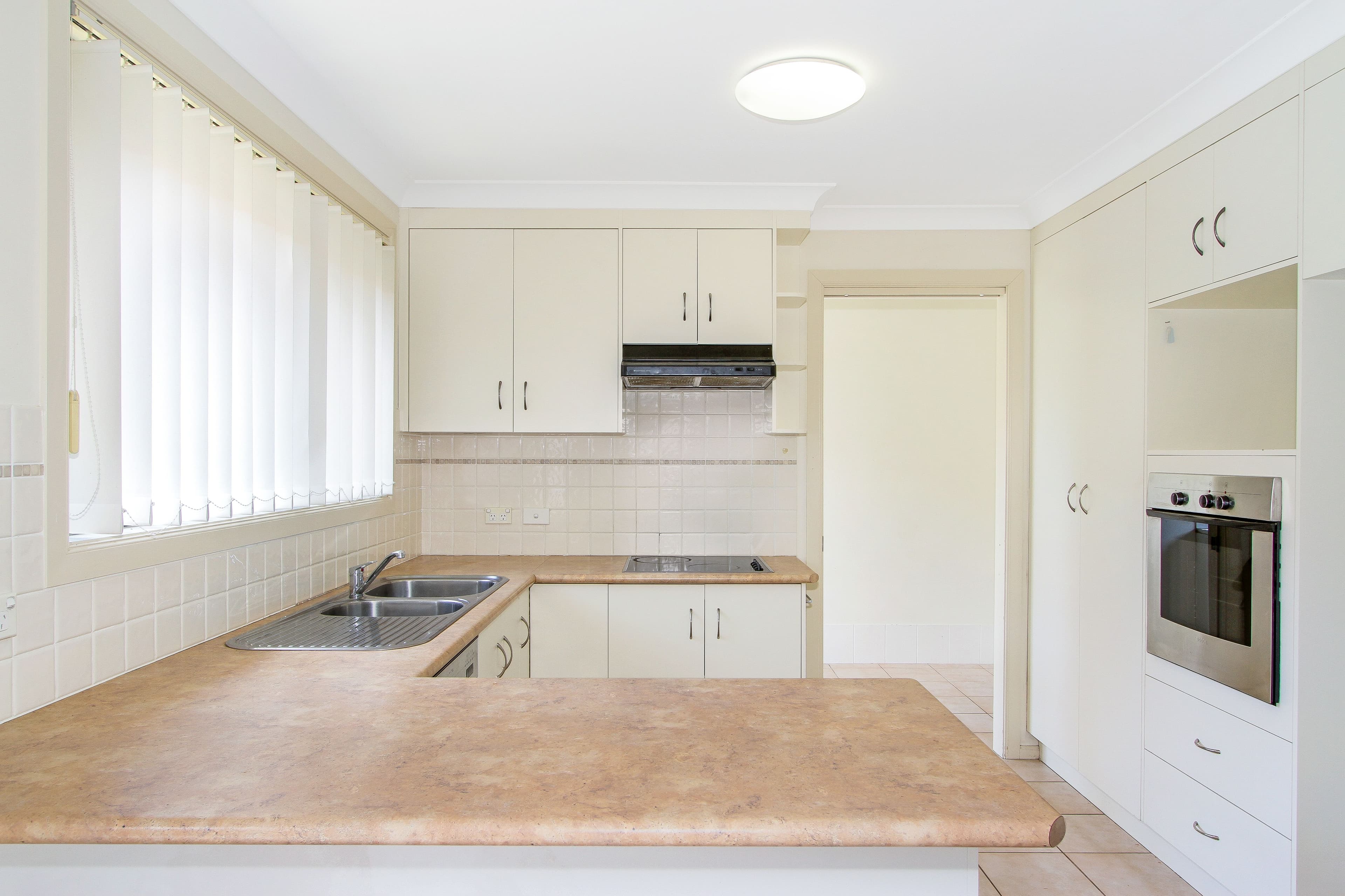 23 Illoura Street, Tamworth NSW 2340, Tamworth - Thumbnail 3