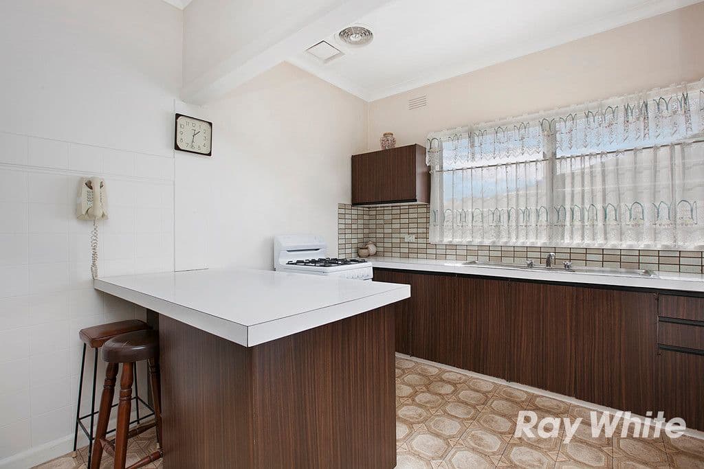 14 Joan Avenue, Ferntree Gully VIC 3156, Ferntree Gully - Thumbnail 4