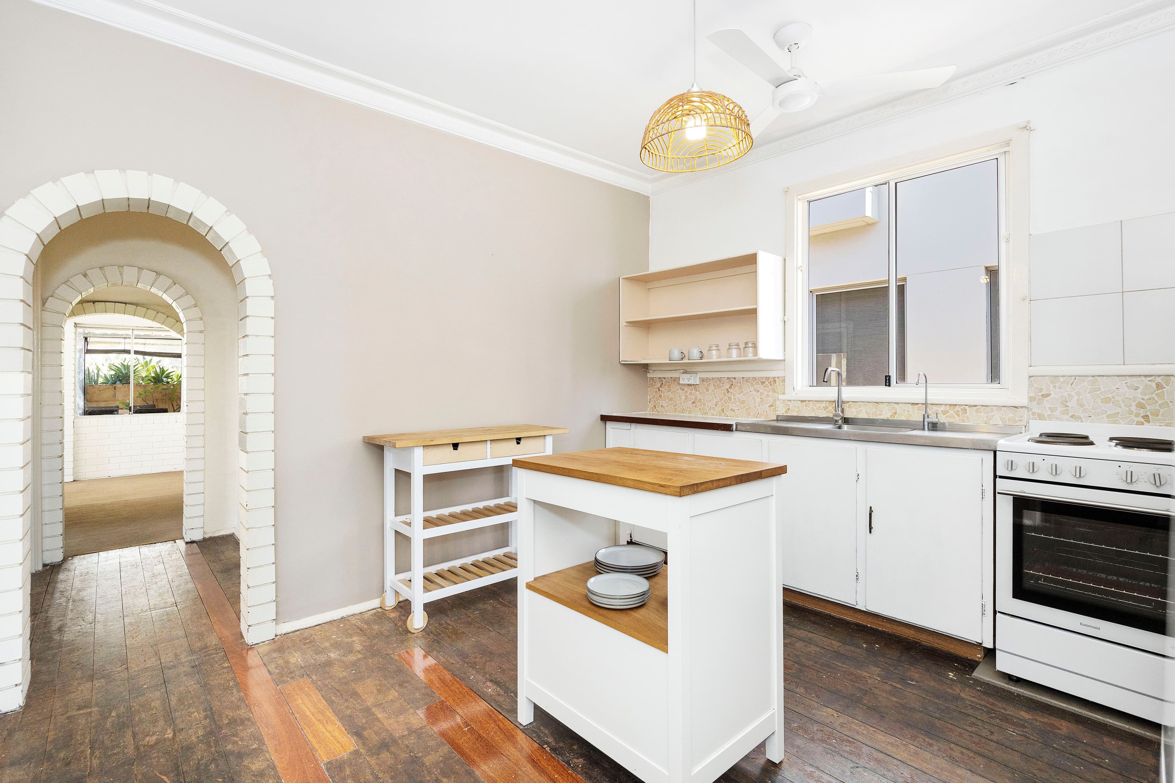 32 Kitchener Street, North Beach WA 6020, North Beach - Thumbnail 4