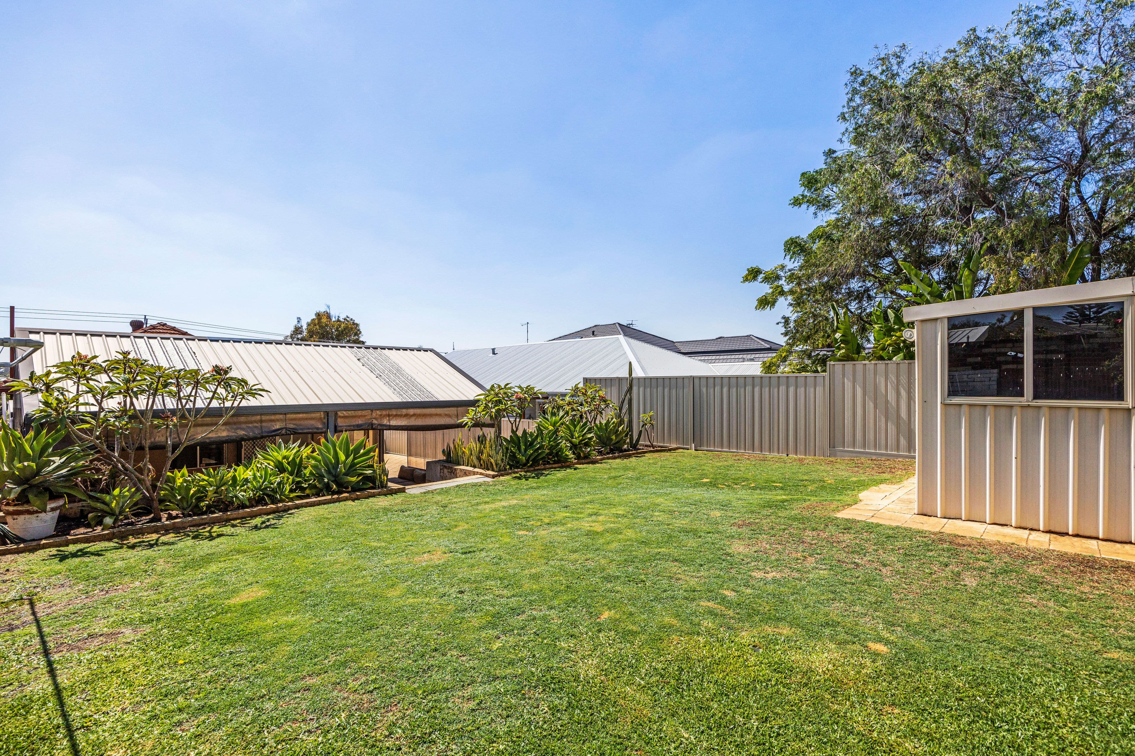 32 Kitchener Street, North Beach WA 6020, North Beach - Thumbnail 6