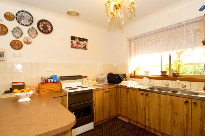 98 Sutherland Street, TEESDALE VIC 3328, Teesdale - Thumbnail 4