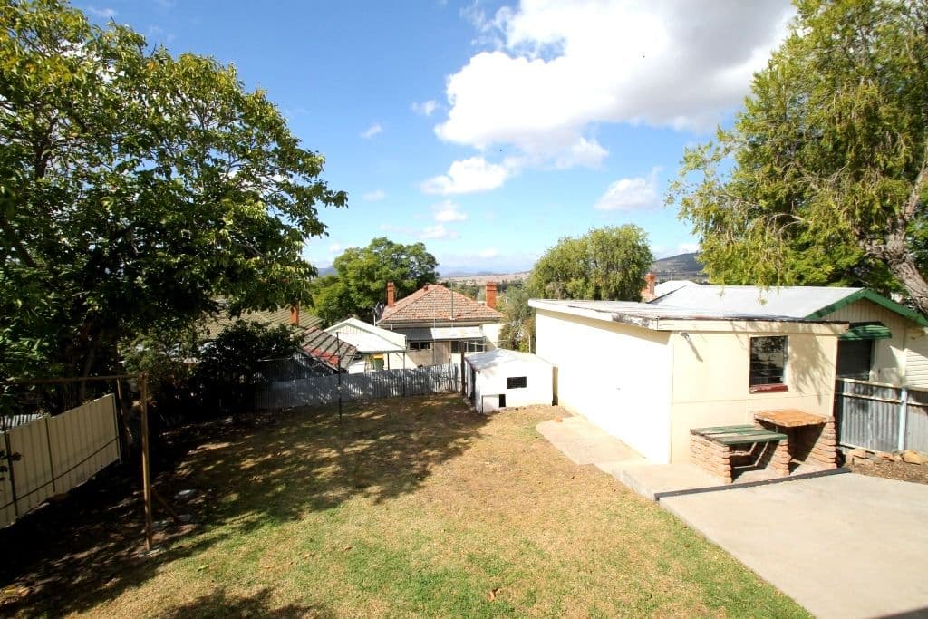 7 North Avenue, Quirindi - Thumbnail 2