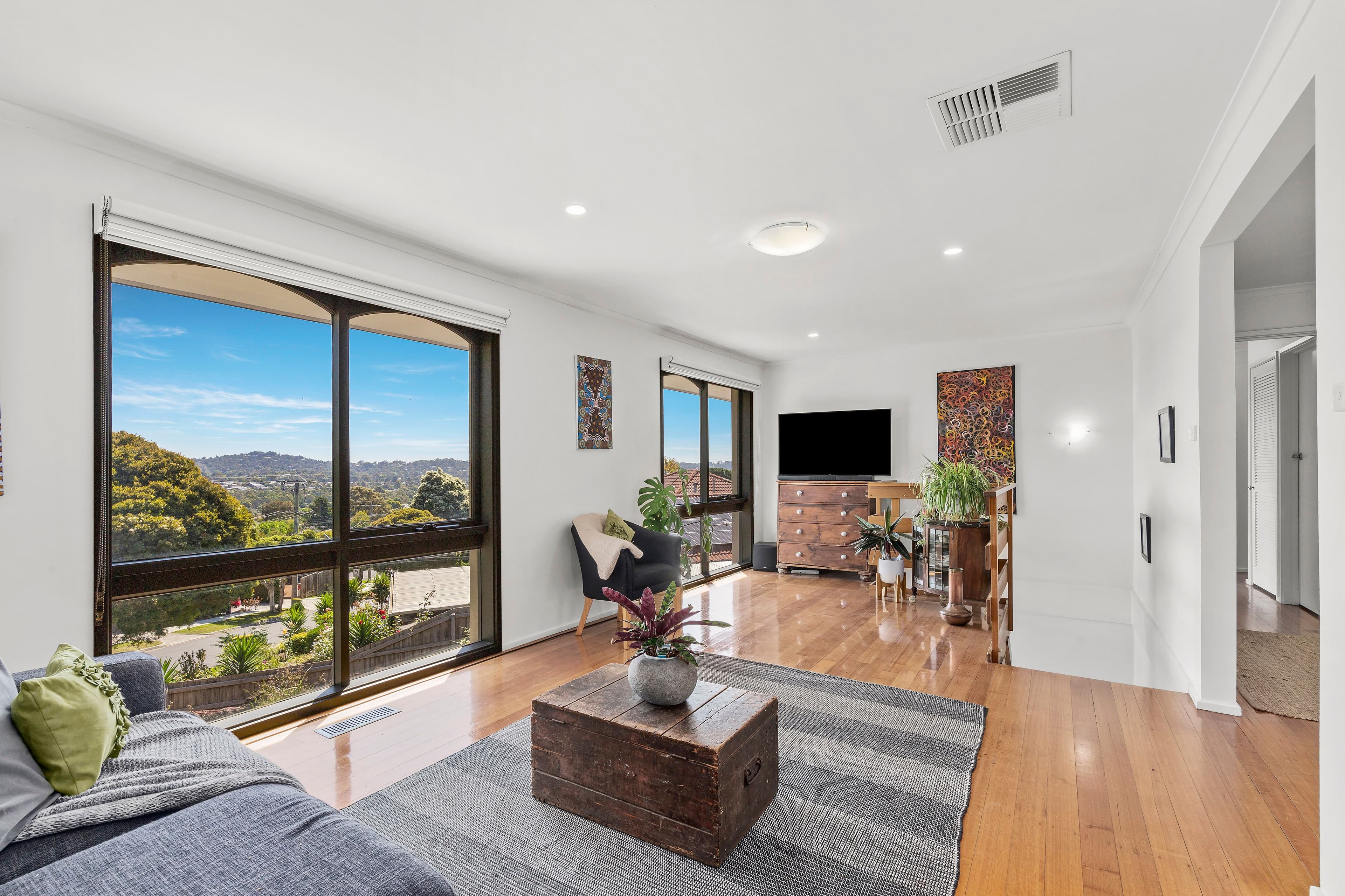 5 Shadowplay Road, Mooroolbark VIC 3138, Mooroolbark - Thumbnail 3