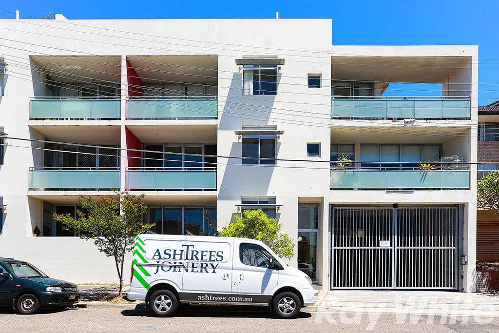 384 Illawarra Road, Marrickville NSW 2204, Marrickville - Thumbnail 7