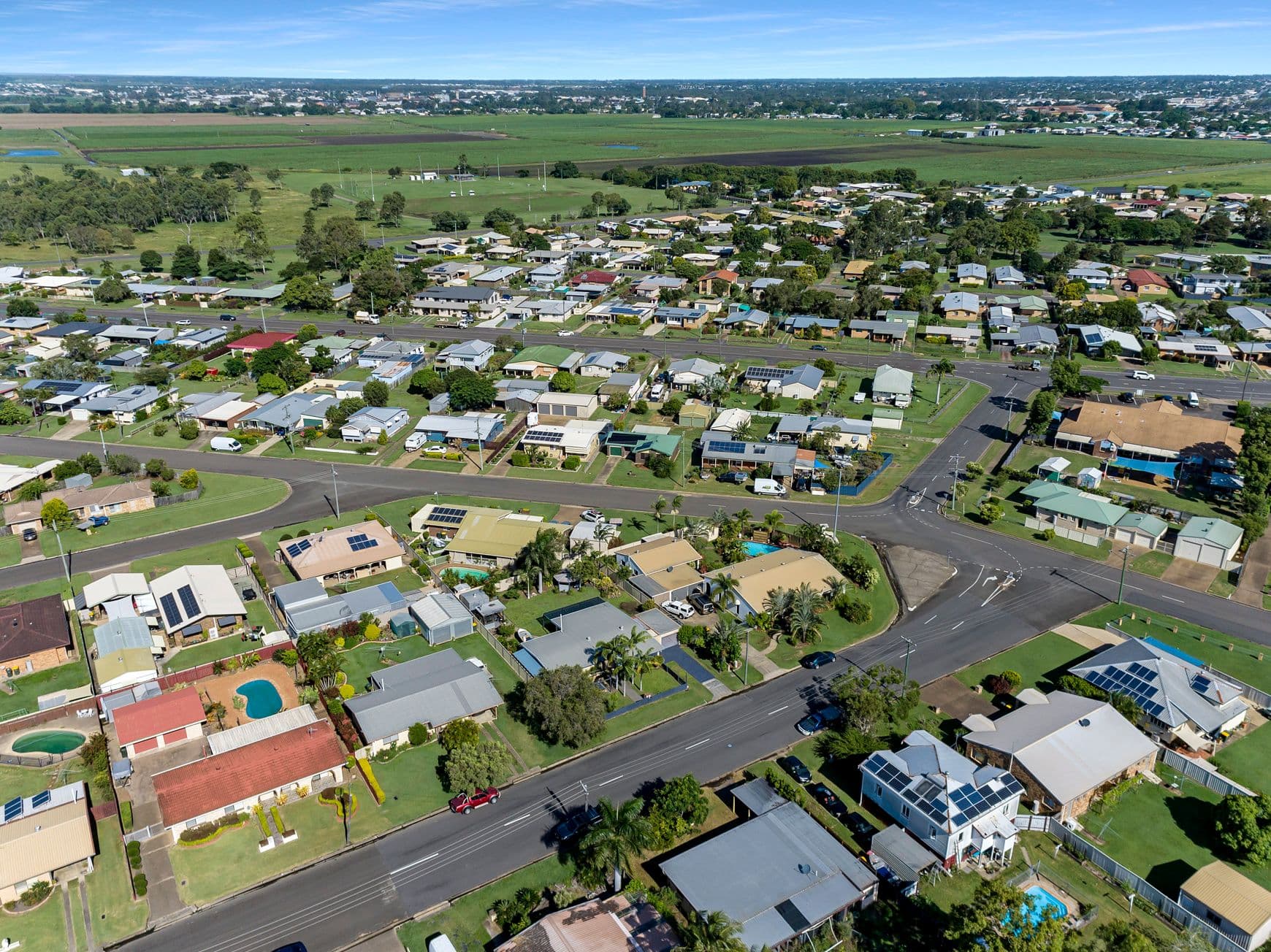 12 Bonney Street, Bundaberg North QLD 4670, Bundaberg North - Thumbnail 2
