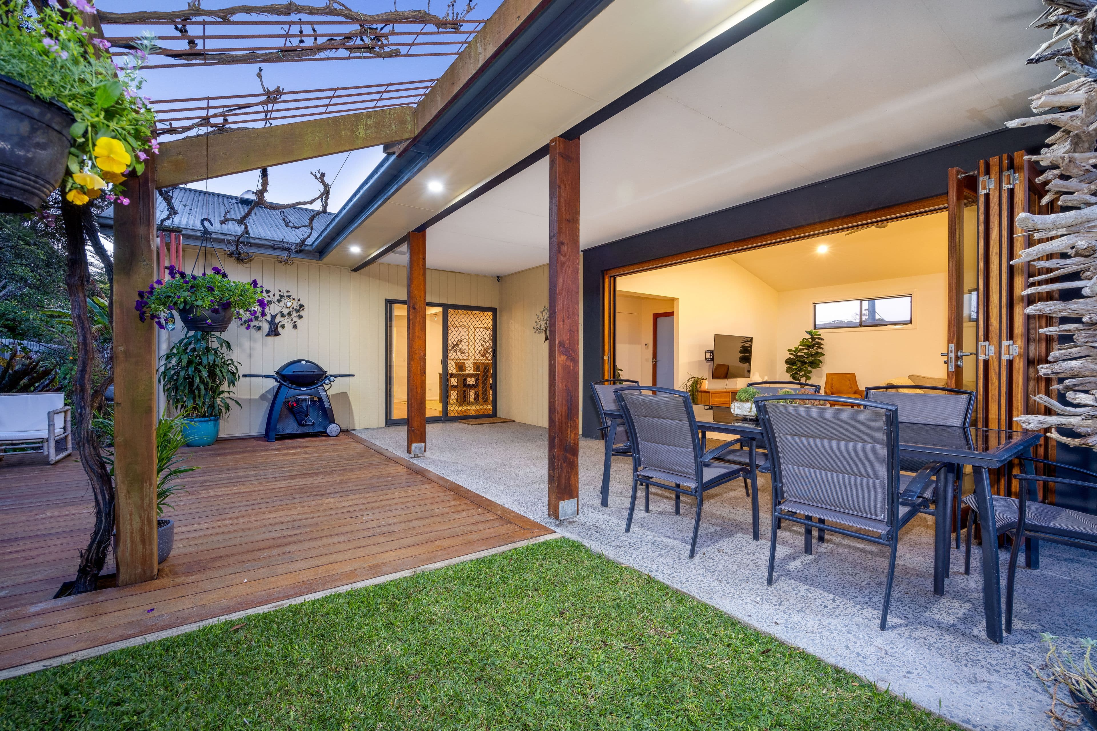 13 Melville Street, Tootgarook VIC 3941, Tootgarook - Thumbnail 2