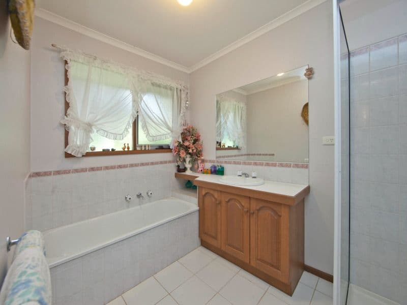 8 Sewell Court, FRANKSTON SOUTH VIC 3199, Frankston South - Thumbnail 7