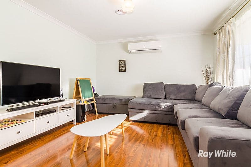 34 Bates Street, Cranbourne West VIC 3977, Cranbourne West - Thumbnail 3