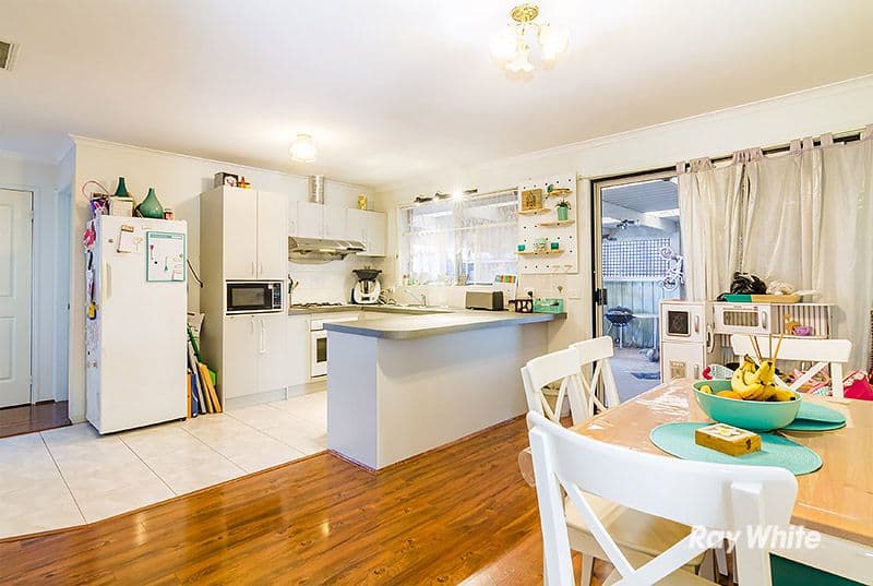 34 Bates Street, Cranbourne West VIC 3977, Cranbourne West - Thumbnail 5