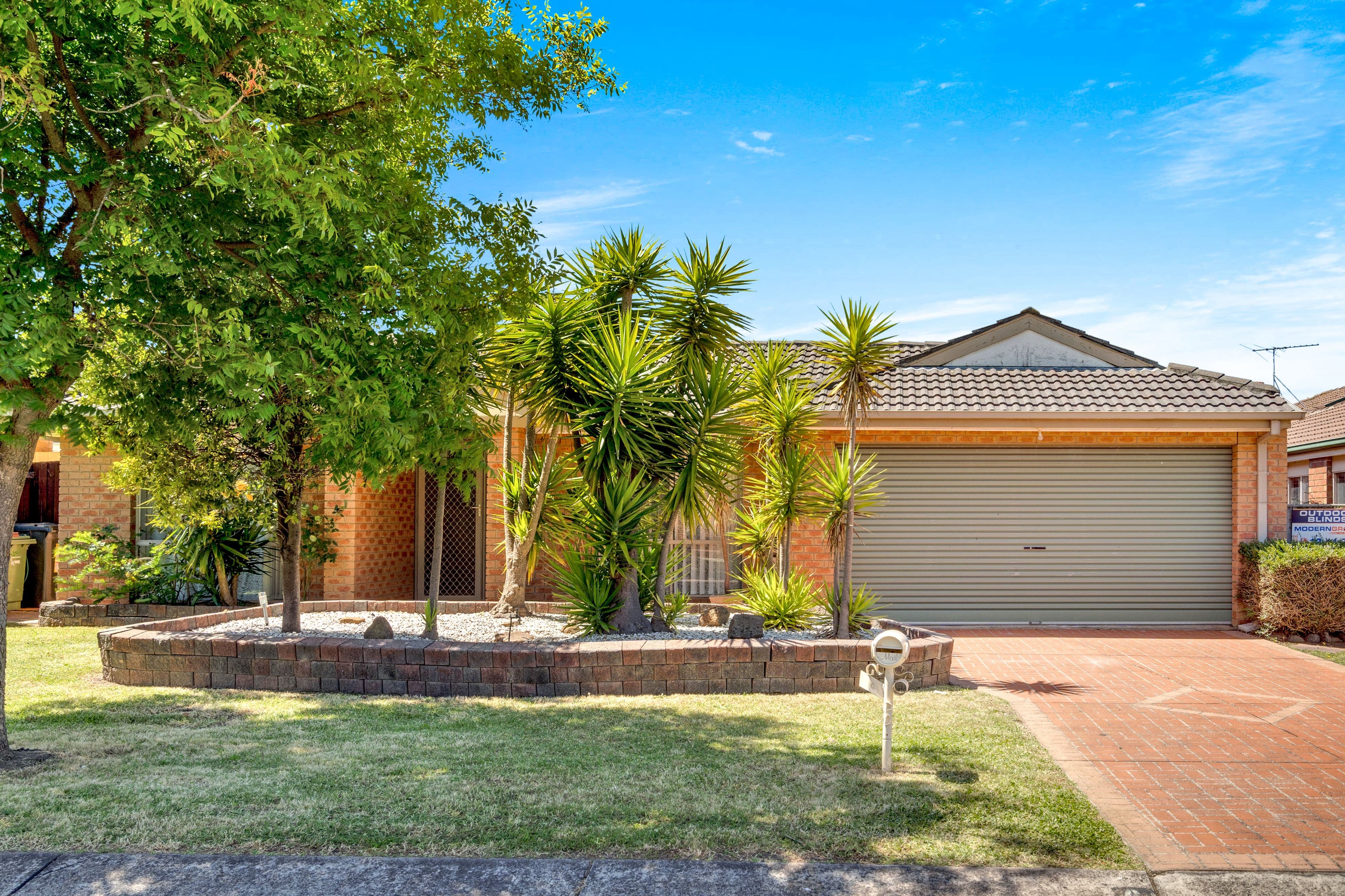 6 Abbott Court, Craigieburn VIC 3064, Craigieburn - Image 1
