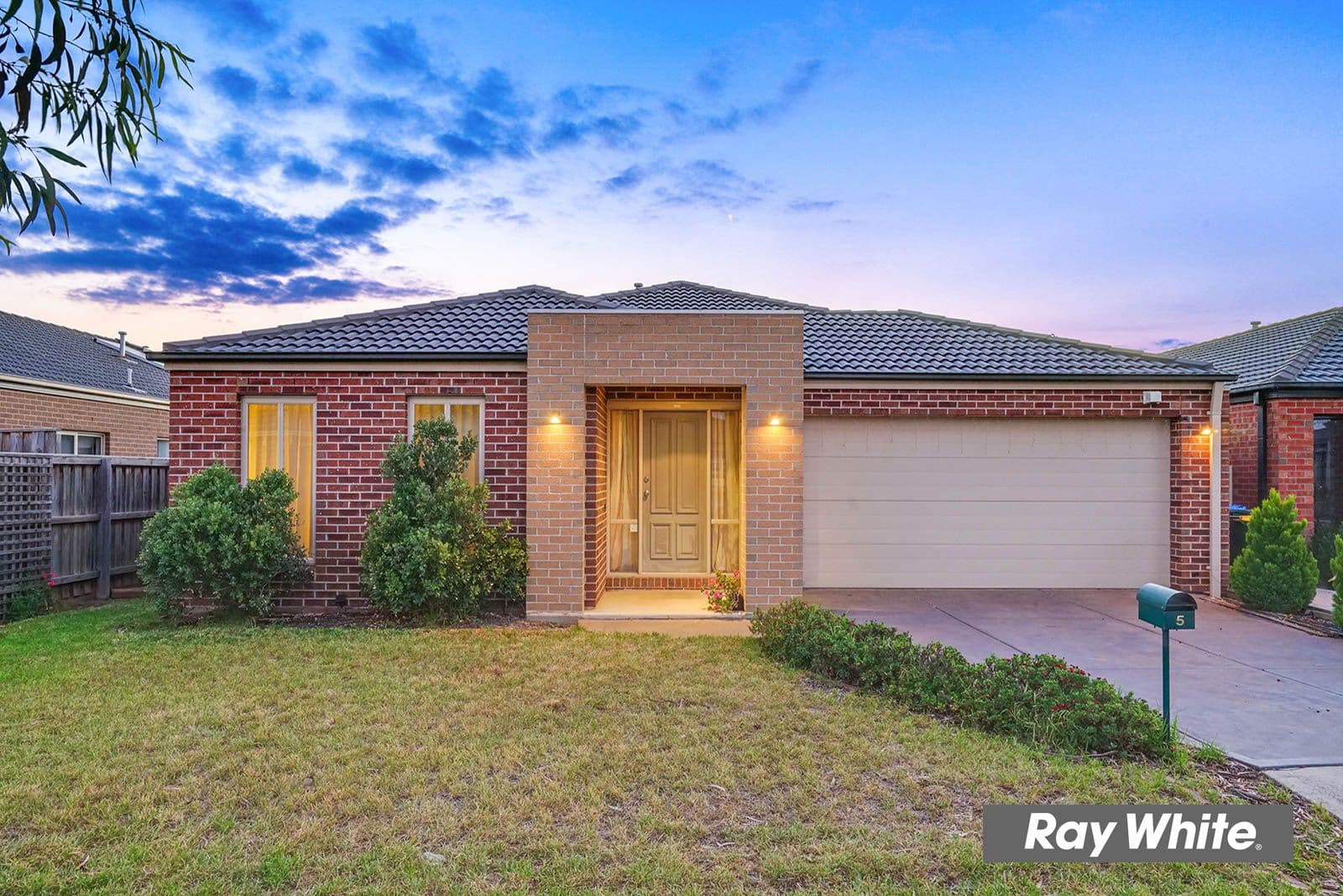 5 Sinclair Crescent, Tarneit VIC 3029, Tarneit - Image 1
