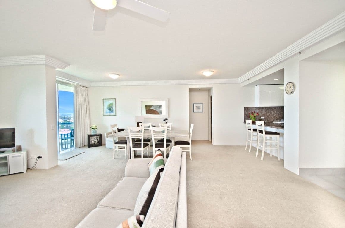 52 (10B) 'Carmel By The Sea', 177 Old Burleigh Road, Broadbeach QLD 4218, Broadbeach - Thumbnail 3