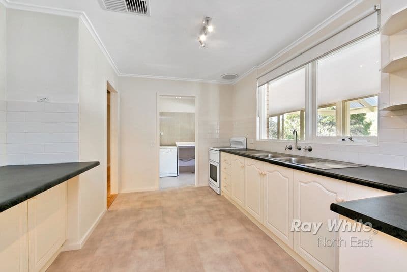 29 Audrey Crescent, Valley View SA 5093, Valley View - Thumbnail 4