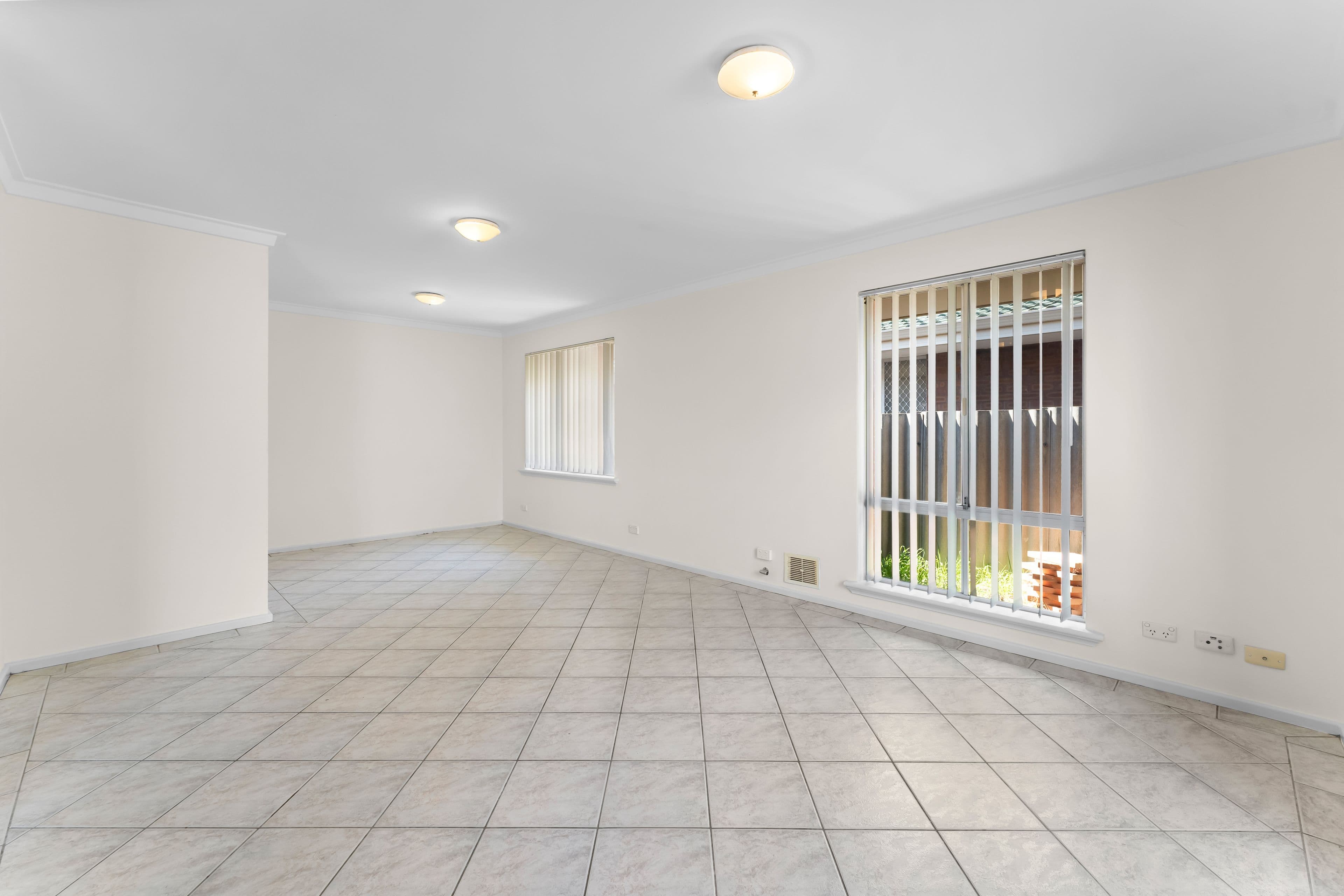 30 Arkwell Avenue, Rockingham WA 6168, Rockingham - Thumbnail 5