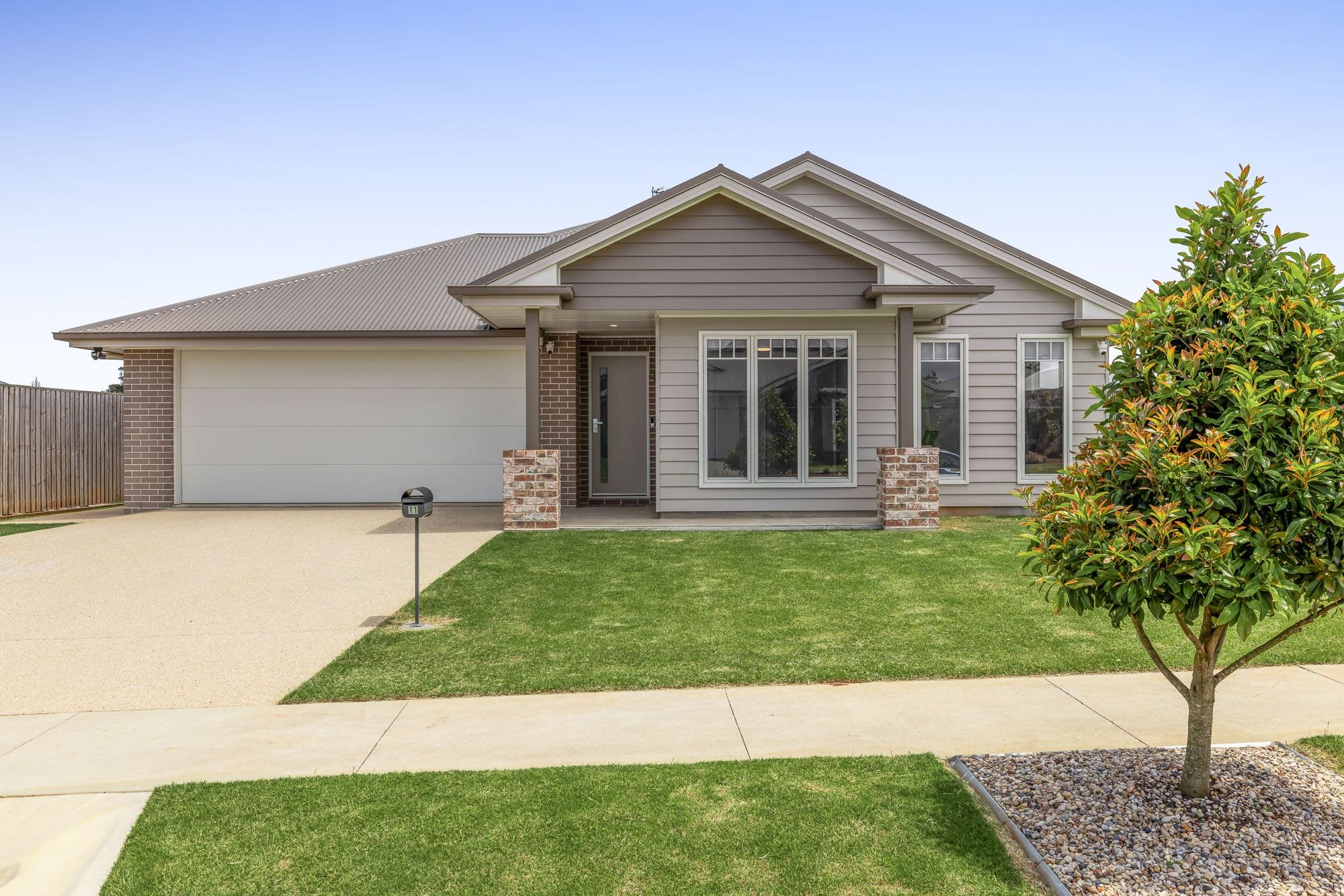 11 Mcaulay Avenue, Highfields QLD 4352, Highfields - Image 1