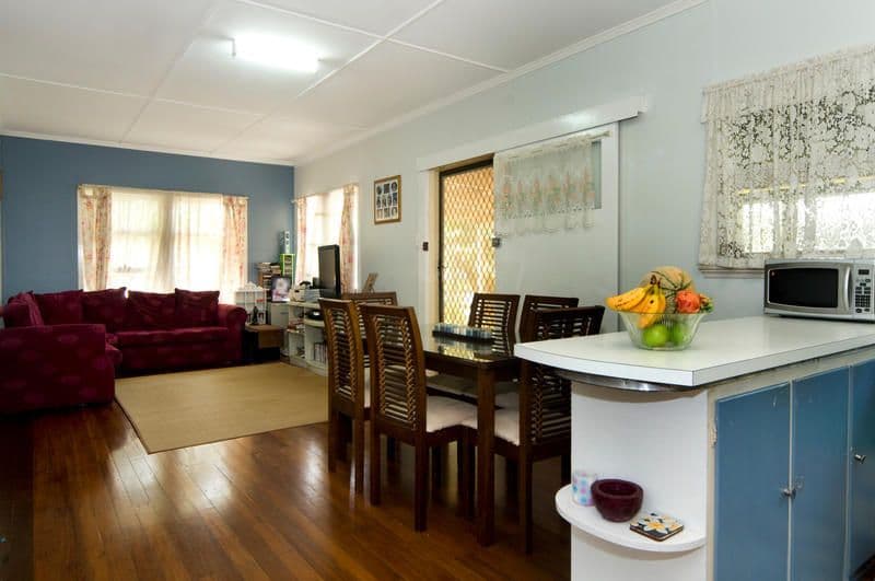 34 Suller Street, CALOUNDRA QLD 4551, Caloundra - Thumbnail 3