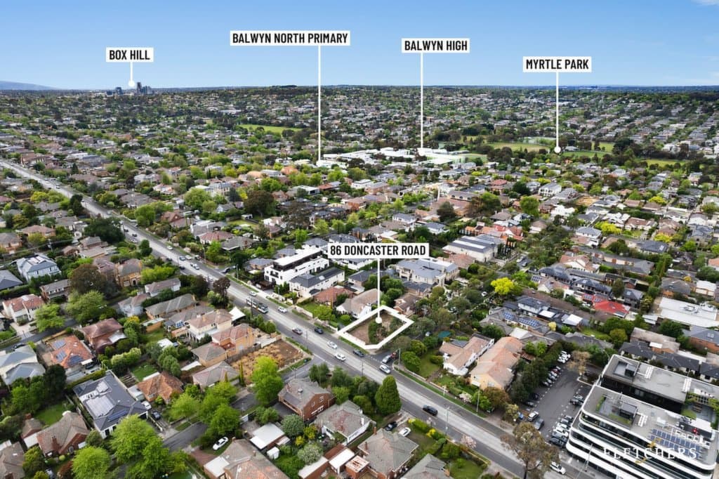 86 Doncaster Road, Balwyn North - Thumbnail 2