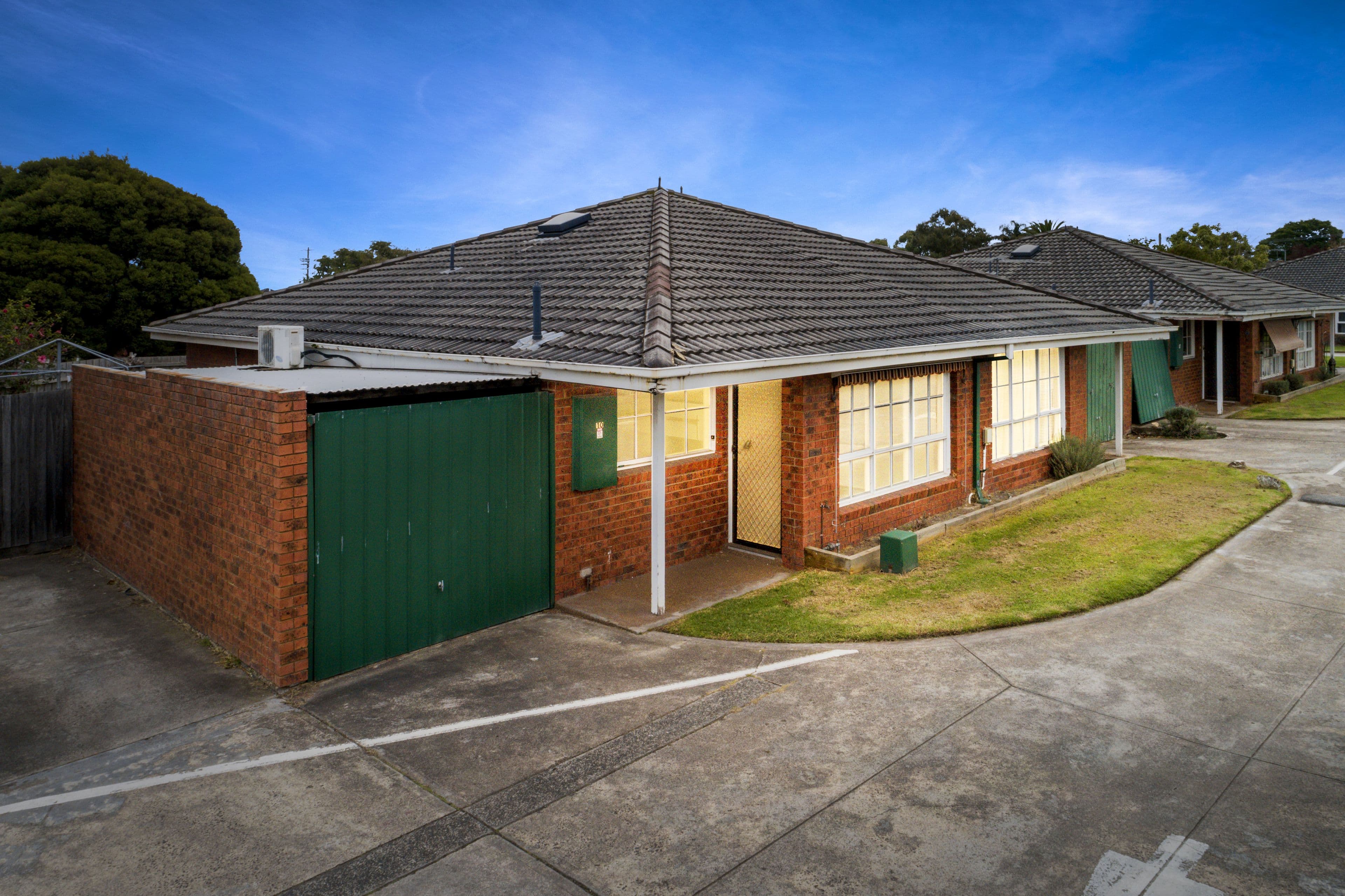 196 Corrigan Road, Noble Park VIC 3174, Noble Park - Thumbnail 2