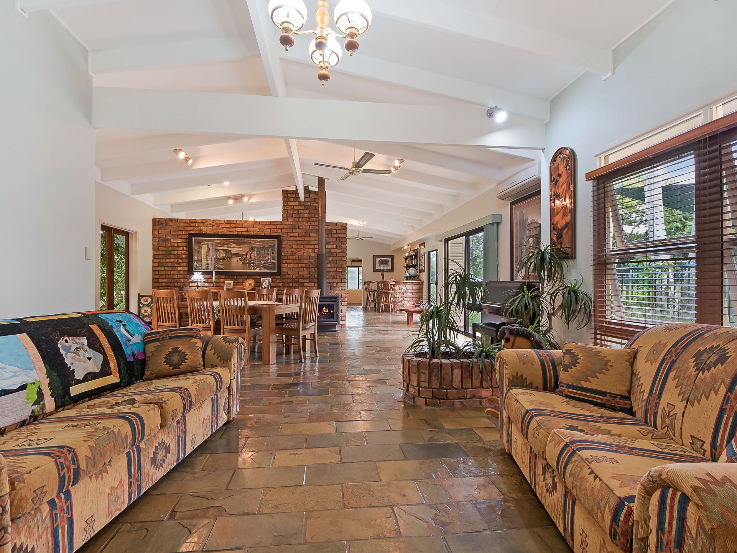 82 Domrow Road, Camp Mountain QLD 4520, Camp Mountain - Thumbnail 6