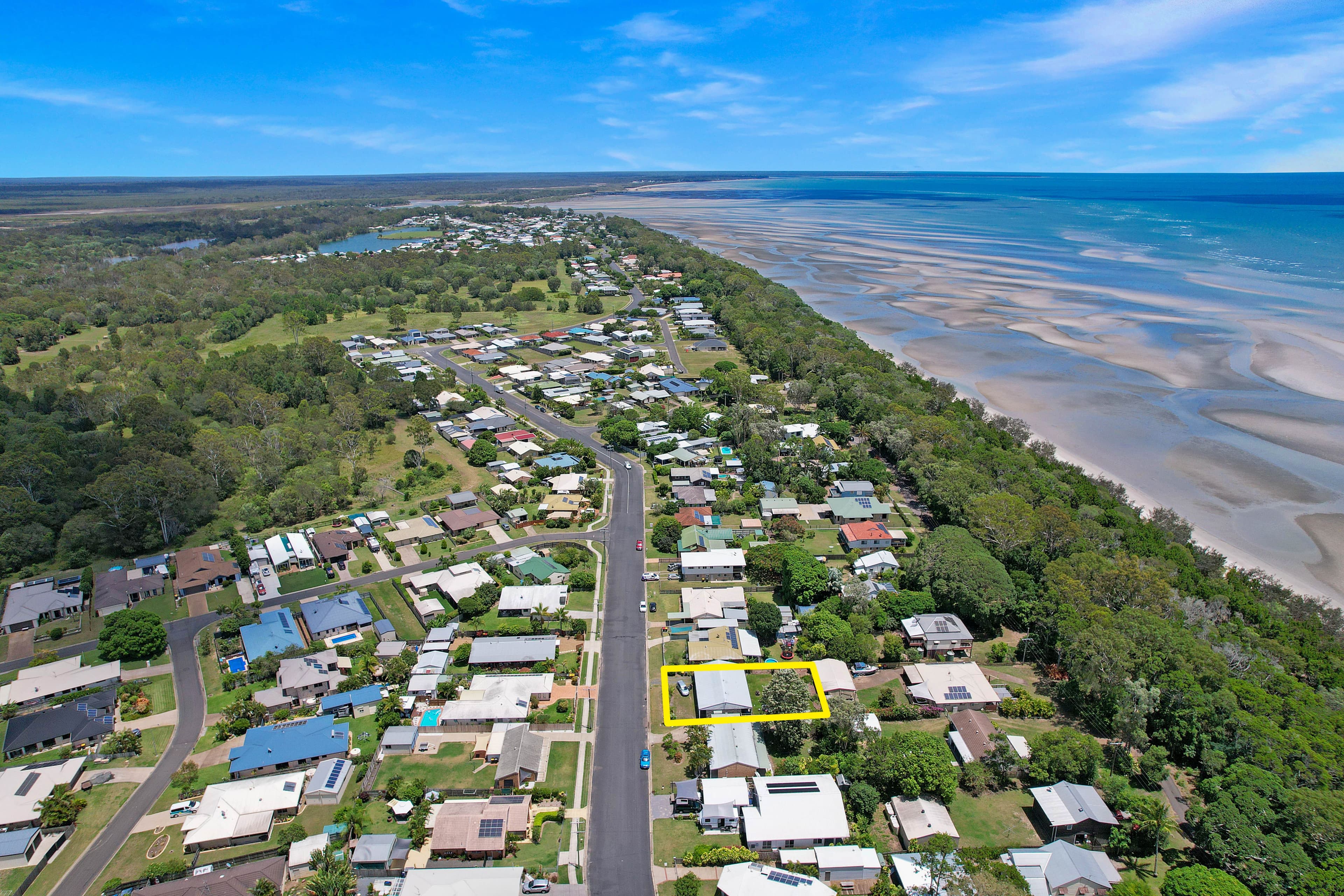 19 Desmond Drive, Toogoom QLD 4655, Toogoom - Thumbnail 4