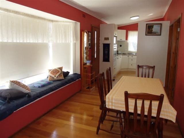 2 Diane Crescent, Wimbledon Heights VIC 3922, Wimbledon Heights - Thumbnail 2