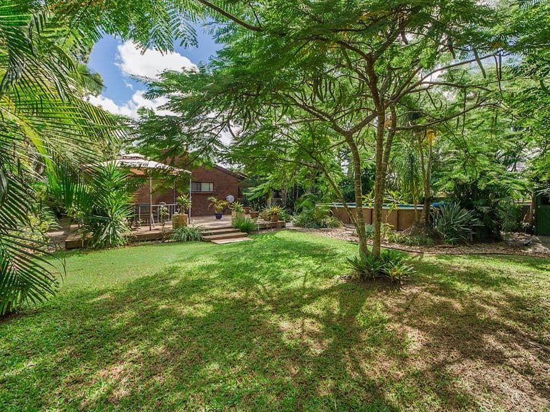 10 Surrey Court, Helensvale QLD 4212, Helensvale - Thumbnail 4
