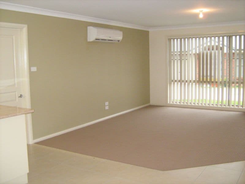 18 Thornhill Street, YOUNG NSW 2594, Young - Thumbnail 3