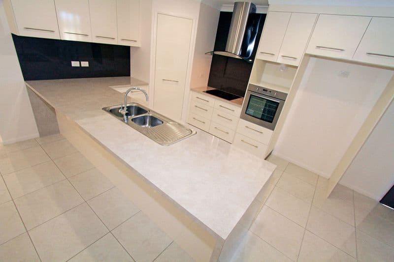 25 Jamie Crescent, GRACEMERE QLD 4702, Gracemere - Thumbnail 2
