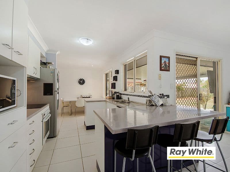 6 Totara Court, ORMEAU QLD 4208, Ormeau - Thumbnail 8